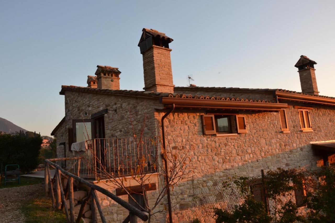 Locazione Turistica Villa Delle Rose Assisi Ngoại thất bức ảnh